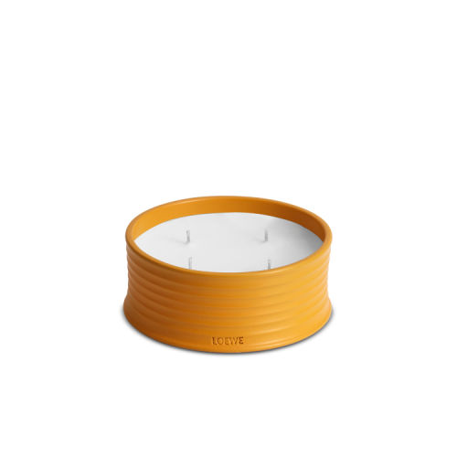 LOEWE 生薑戶外香氛蠟燭
Ginger Outdoor Candle